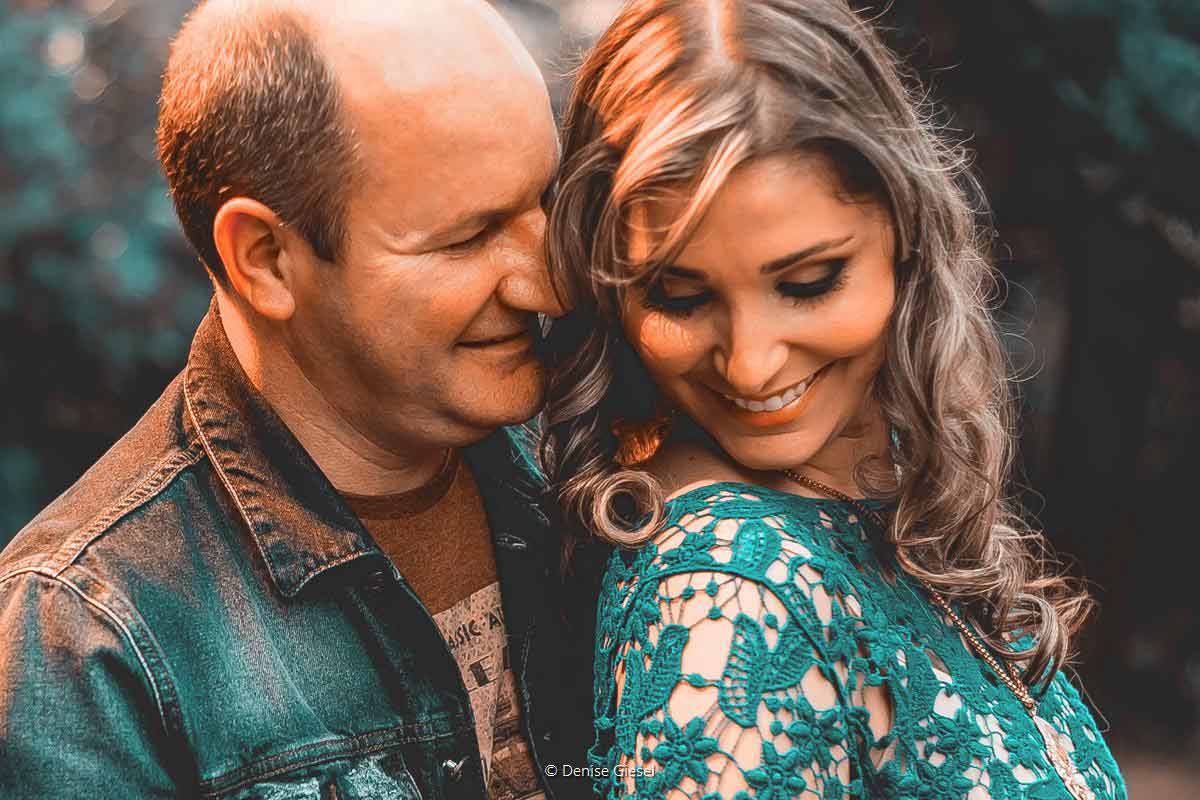 Ensaio Casal Externo - Priscila e Roberto - Gramado - RS